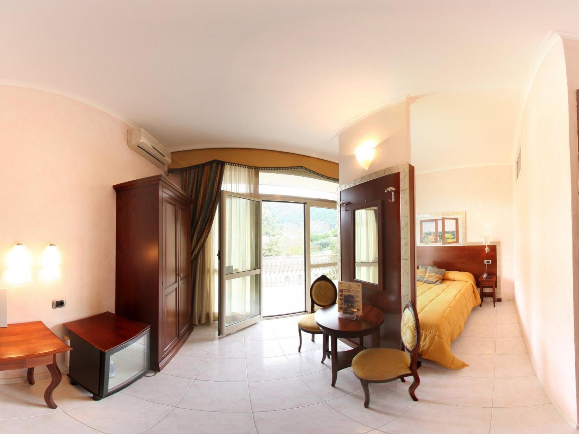 Hotel La Pace - Experience Cassino Extérieur photo